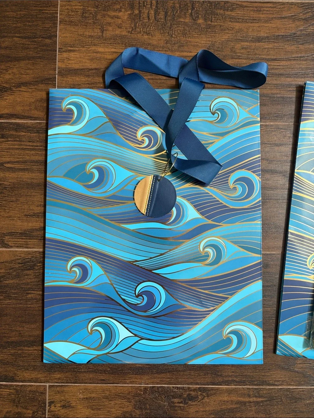 🆕Papyrus “Modern Waves” Gift Bag, Tissue And Card Bundle